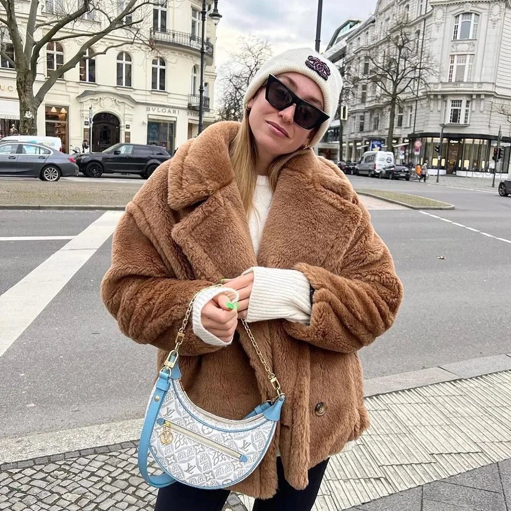 Korte Teddyjas Vrouwen - FashionmodeonKorte Teddyjas VrouwenJSVH E - ComFashionmodeon5:4182#XXL;14:771#camel teddy coatKorte Teddyjas VrouwenKorte Teddyjas VrouwenCamelXXL